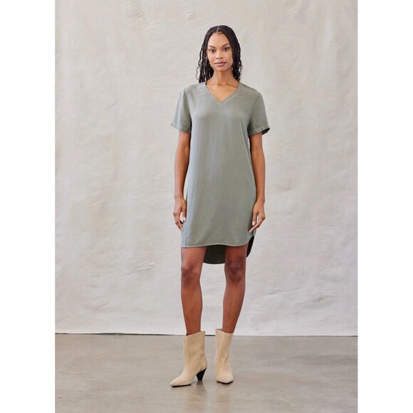 Bella Dahl La Jolla 100% Rayon Green V Neck Tee Shirt Dress Classic Small - Picture 1 of 7